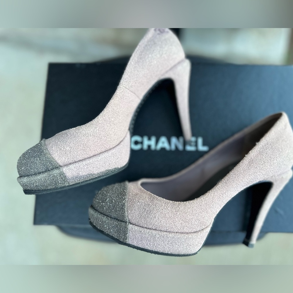 Vintage CHANEL Glitter Cap-Toe Suede Heels – Rare Size 35.5C
